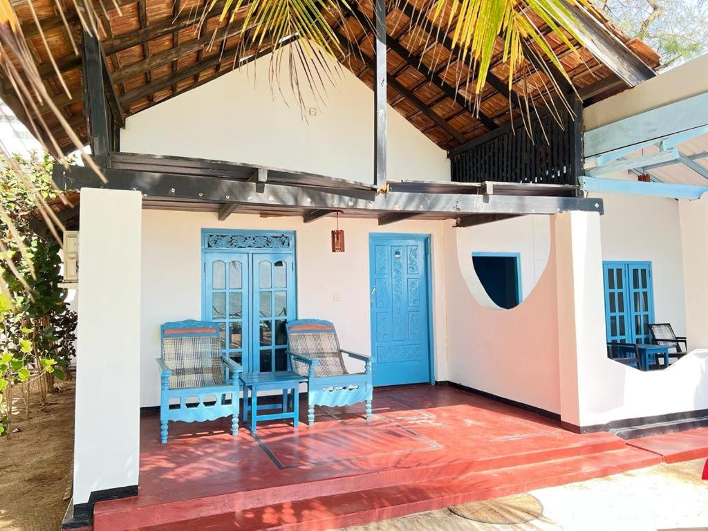 Tsunami Beach Hotel Arugam Bay Exterior photo